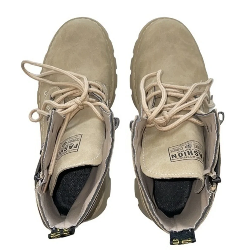 Lightweight Fashion Boots